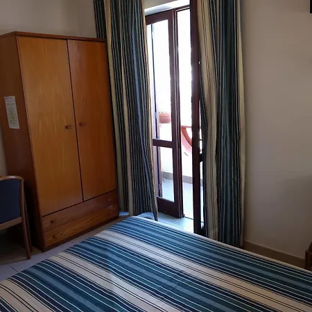 Hotel Conte - S. Angelo Bay 3*