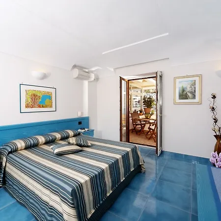Conte - S. Angelo Bay Hotel 3*